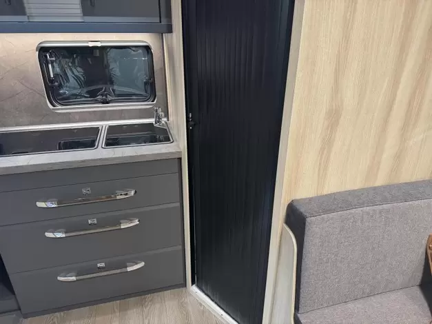 Hobby De Luxe 460 SL Zondag 8 februari open (1019589)