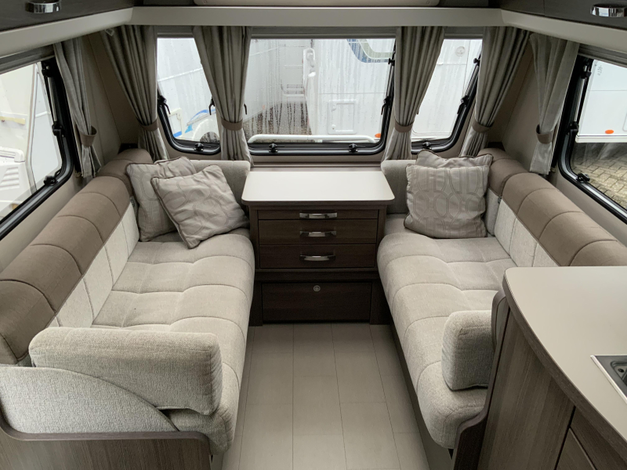 Elddis Affinity 574 Zondag 8 februari open (1028078)