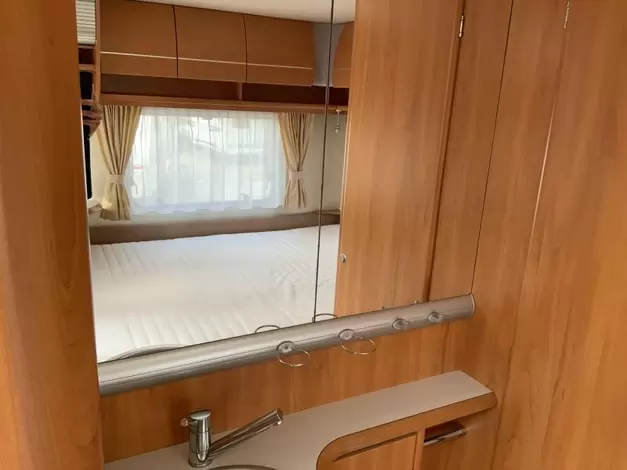 Home-Car Racer Space 45