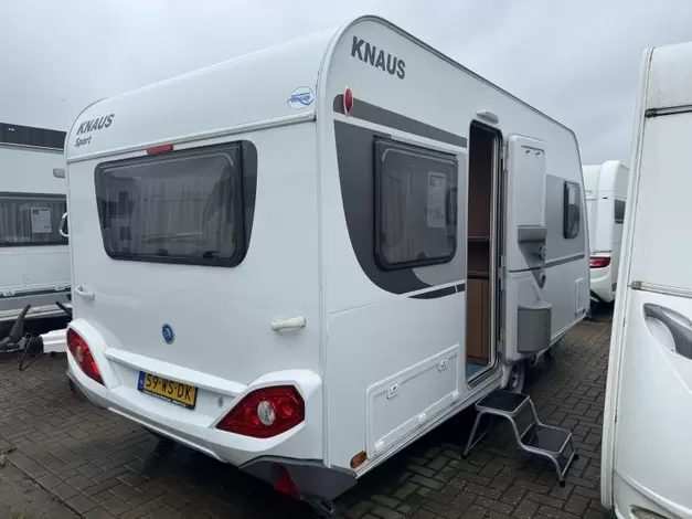 Knaus Sport 450 FU