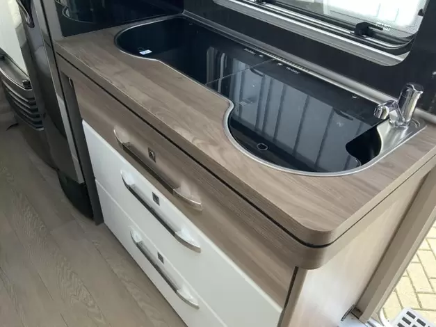 Hobby Excellent Edition 490 KMF