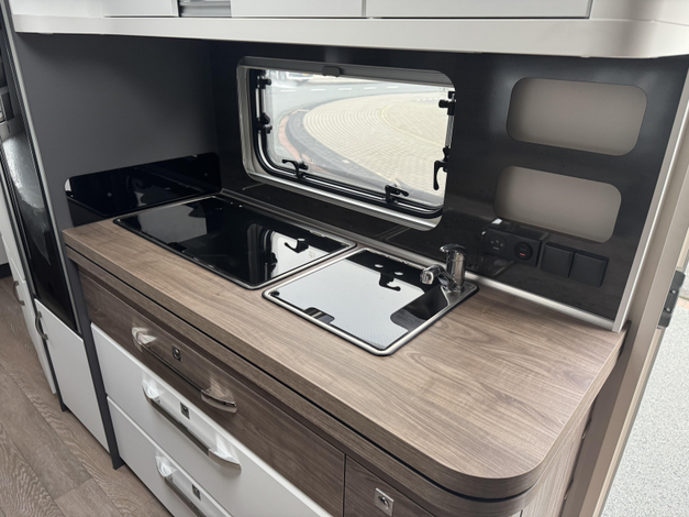 Hobby Excellent Edition 650 KMFE Zondag 8 februari open (1029025)