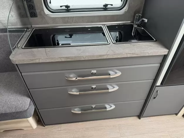 Hobby De Luxe 540 UL Zondag 8 februari open (1005719)