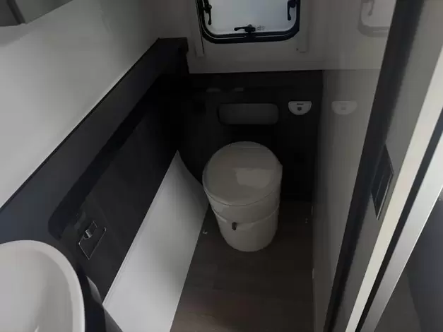 Hobby Prestige 720 WQC Zondag 8 februari open (1020810)