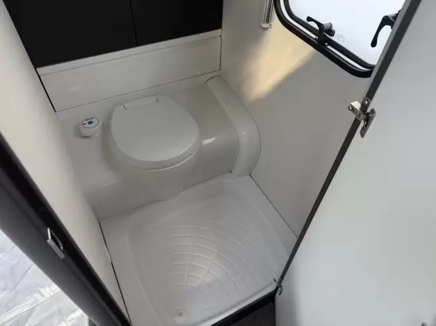 Hobby Excellent Edition 650 KMFE Zondag 8 februari open (979842)