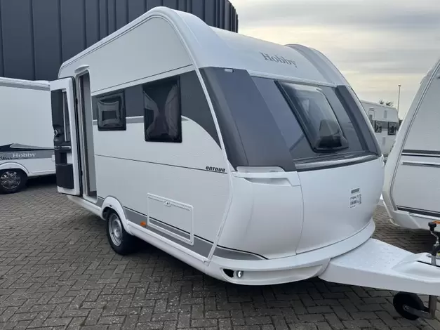 Hobby On Tour 390 SF Zondag 8 februari open (1019587)