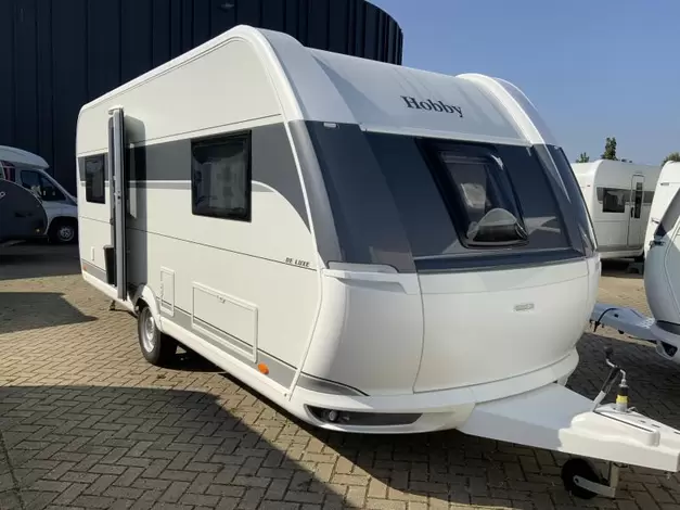 Hobby De Luxe 540 UL Zondag 8 februari open (971015)