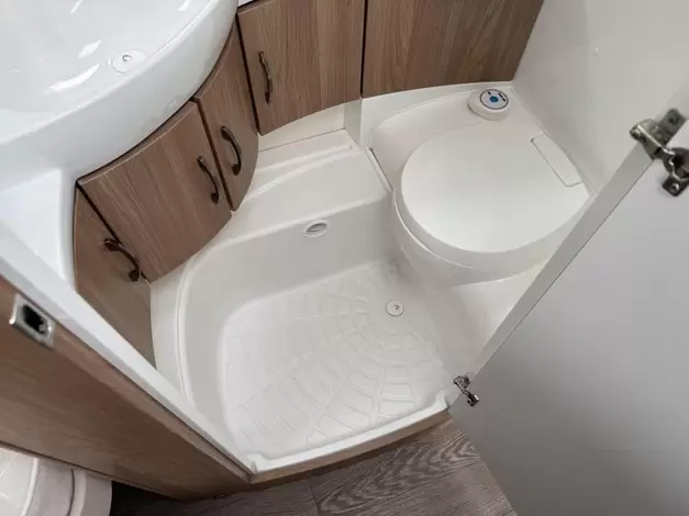 Hobby De Luxe 460 LU