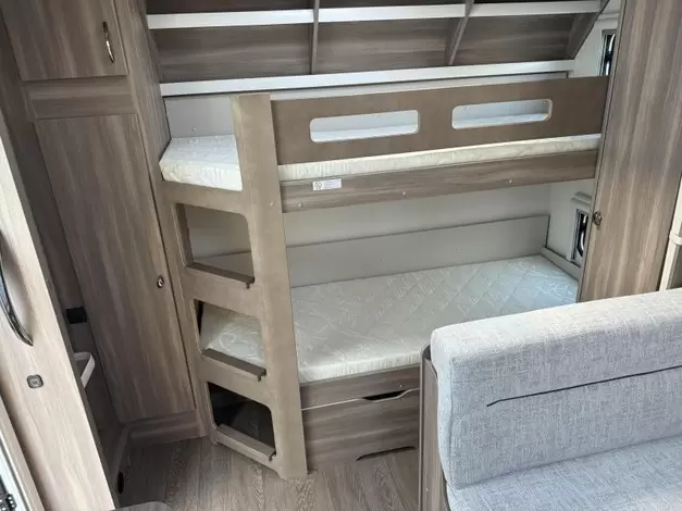 Hobby Excellent Edition 560 KMFE Zondag 8 februari open (972787)