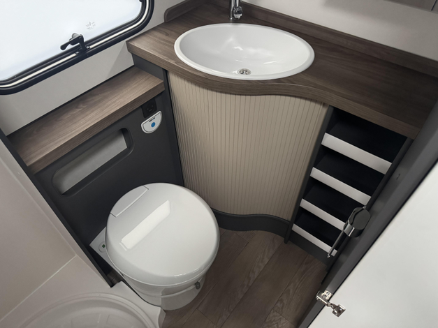 Hobby Excellent Edition 545 KMF Zondag 8 februari open (1026528)