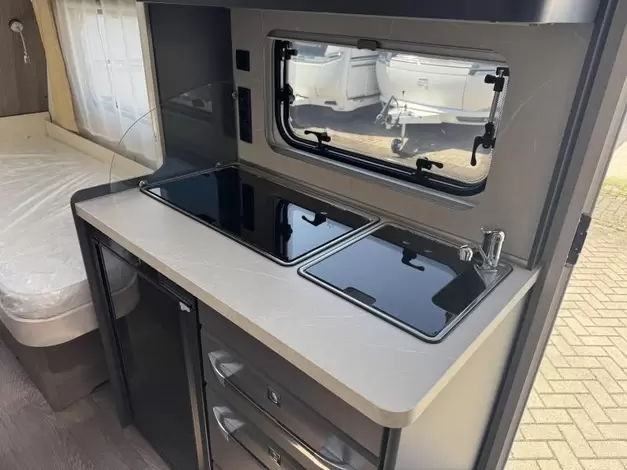 Hobby On Tour 460 DL Zondag 8 februari open (1006336)