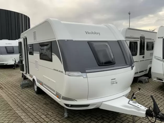 Hobby Excellent Edition 495 UL Zondag 8 februari open (976313)