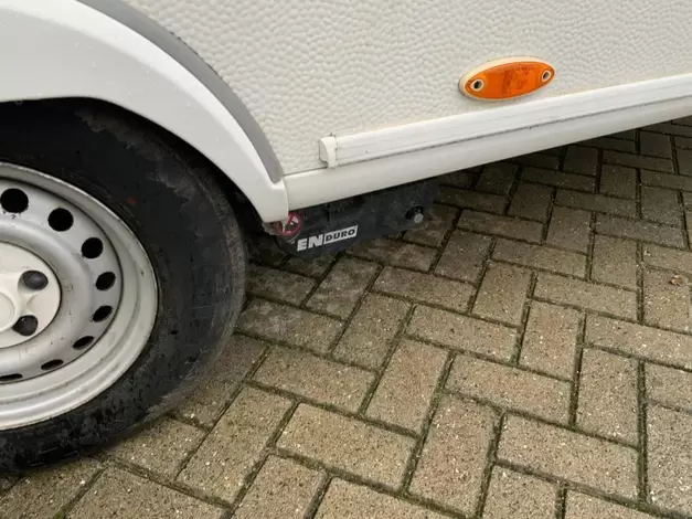 Hobby De Luxe 400 SF