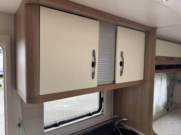 Hobby De Luxe 460 LU