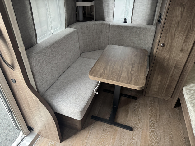 Hobby Excellent Edition 650 KMFE Zondag 8 februari open (1029025)