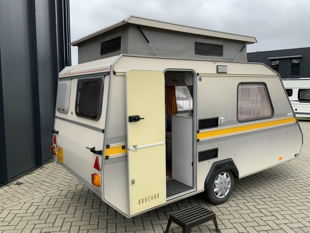 Kip Kompakt 400 EK Hemelvaartsdag open (1040982)