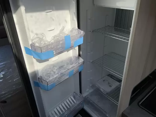 Hobby De Luxe 490 KMF Zondag 8 februari open (971017)