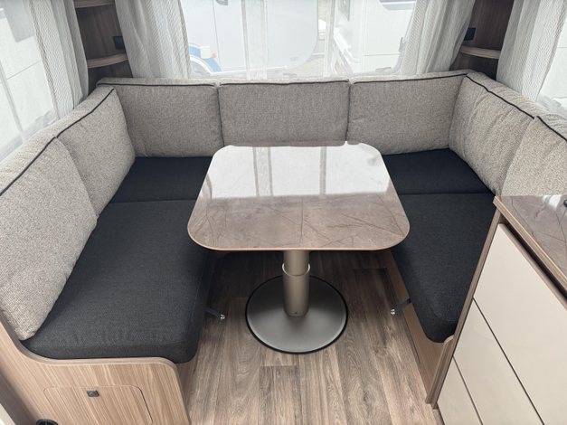 Fendt Tendenza 515 SG Zondag 8 februari open (1031830)