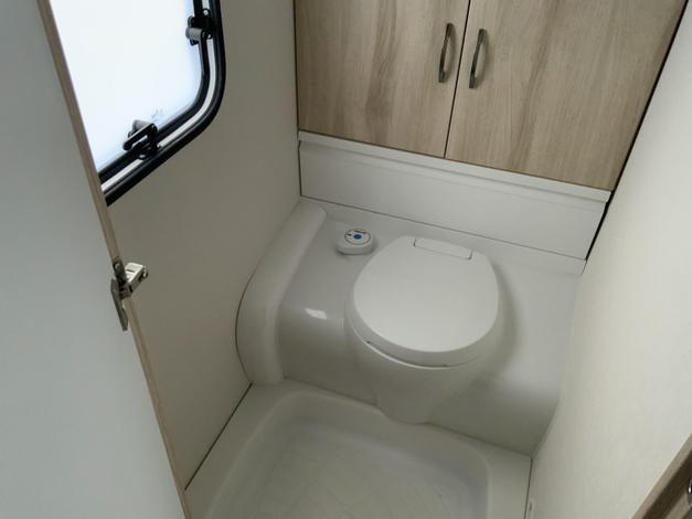 Hobby De Luxe 540 KMFE 9 Zondag 22 maart open (1032154)