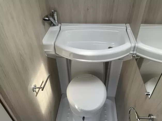 Caravelair Alba Family 466 9