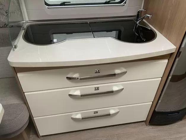 Hobby De Luxe 540 UL