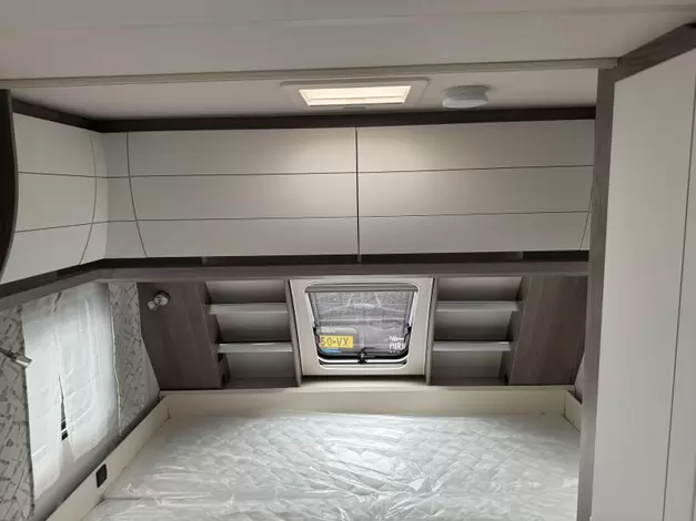 Hobby Ontour 470 KMF Zondag 8 februari open (979843)