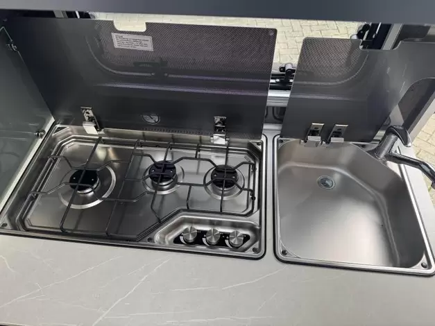 Hobby On Tour 390 SF Zondag 8 februari open (1019587)