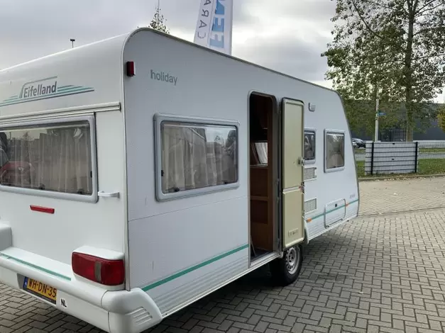 Eifelland Holiday 460 TK Bovenbed/ stapelbed