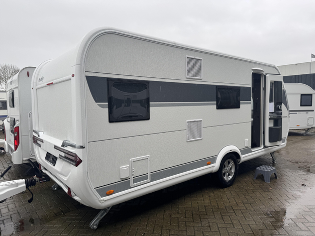 Hobby Excellent Edition 545 KMF Zondag 8 februari open (1026528)