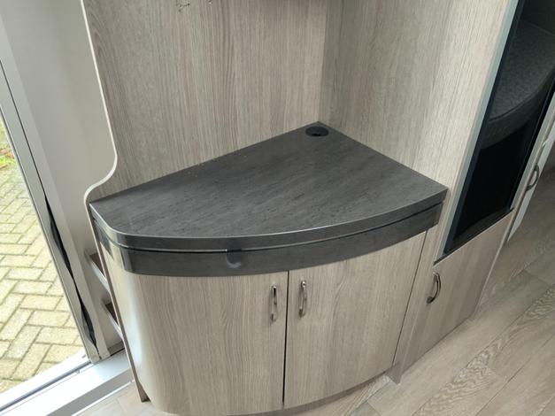 Hobby Prestige 720 KWFU Zondag 8 februari open (1028174)