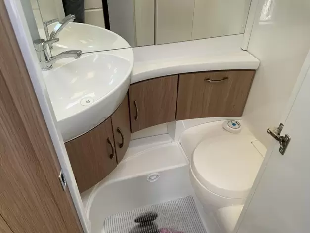 Hobby De Luxe 495 UL