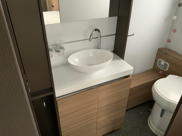 Adria Alpina 663 HT 9 Zondag 22 maart open (1034592)