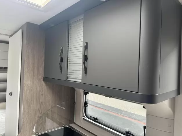 Hobby Ontour 470 KMF Zondag 8 februari open (979843)