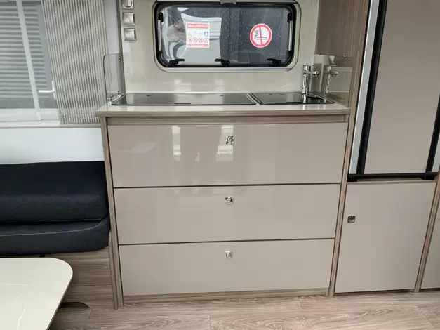 Fendt Tendenza 515 SG