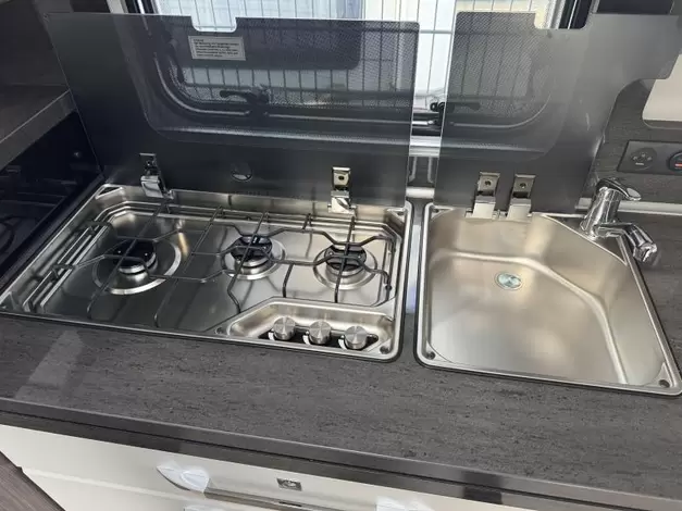 Hobby Prestige 720 KWFU Zondag 8 februari open (1025707)