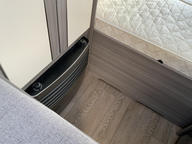 Hobby On Tour 390 SF 9 Zondag 8 februari open (1031634)