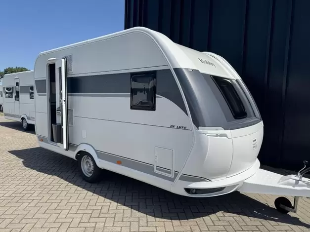 Hobby De Luxe 400 SFE Zondag 8 februari open (1006335)