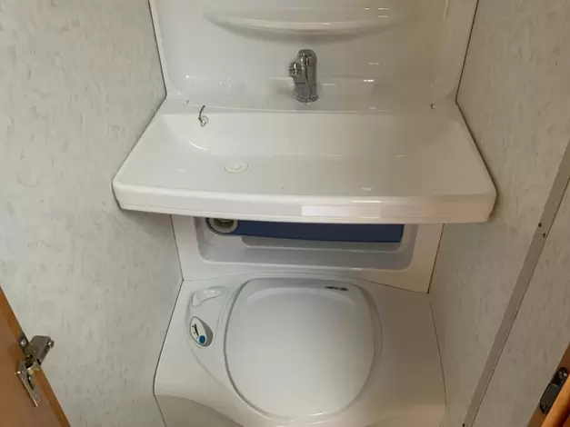 Hobby De Luxe 400 SB