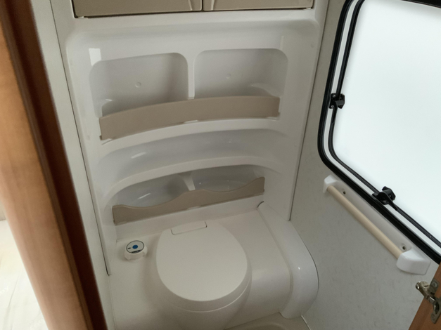 Hobby Excellent 495 UFE Zondag 8 februari open (1029145)