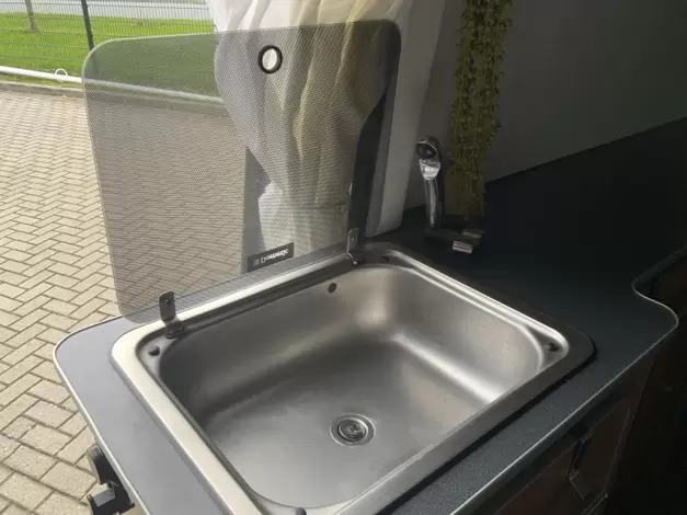 Volkswagen Transporter T6  9