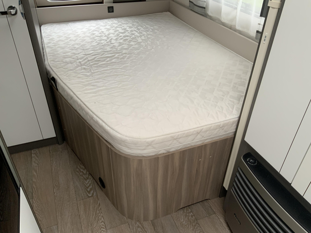 Hobby Excellent Edition 460 UFE