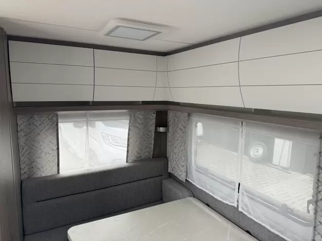 Hobby Ontour 390 SF Zondag 8 februari open (978681)